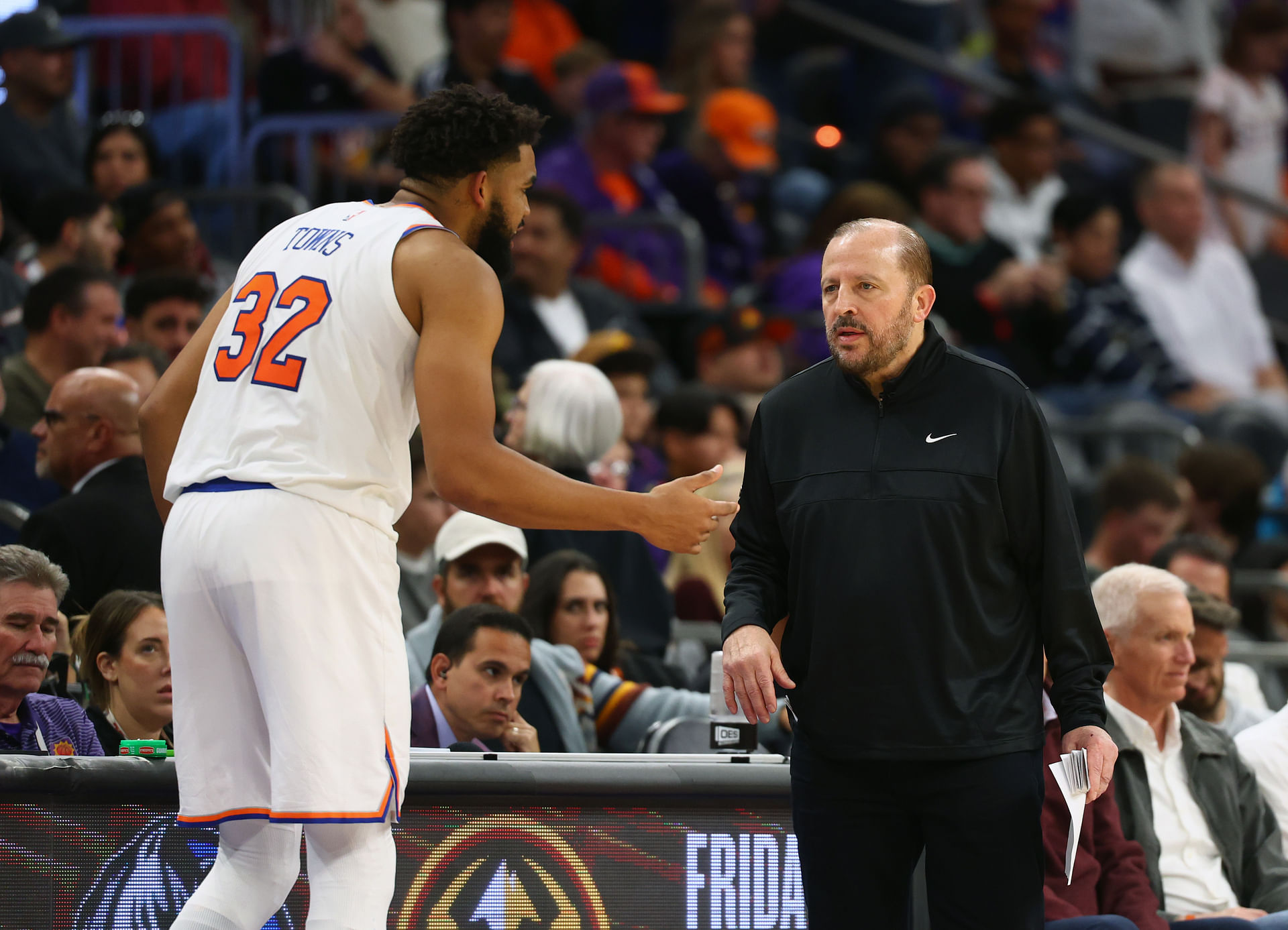 Karl-Anthony Towns finger injury gets no sympathy from Knicks coach Tom Thibodeau after crushing Game 3 defeat to Celtics